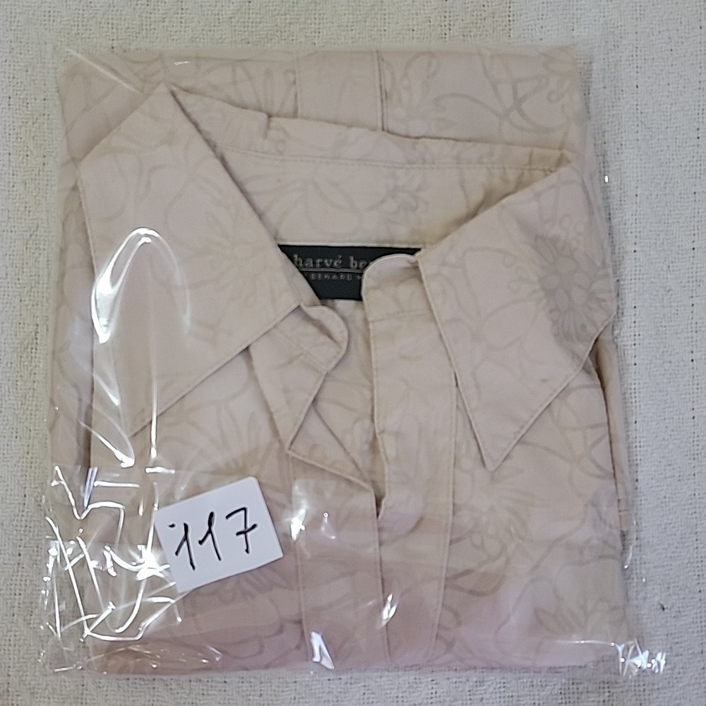 Cream and white Harve Benard button-up blouse with a touch of boho charm - Picture 6 of 6
